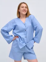 Жіночий костюм з льону блакитний