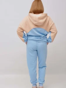 Жіночий спортивний комплект хвиля