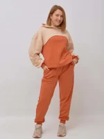 Жіночий спортивний костюм цегла