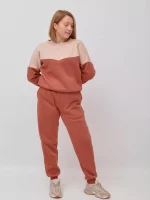 Жіночий костюм теракот