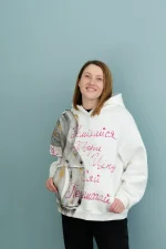 Жіноче худі з розписом